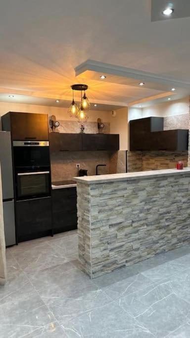 T3 5 Etoile Jacuzzi Apartment Toulouse Exterior photo