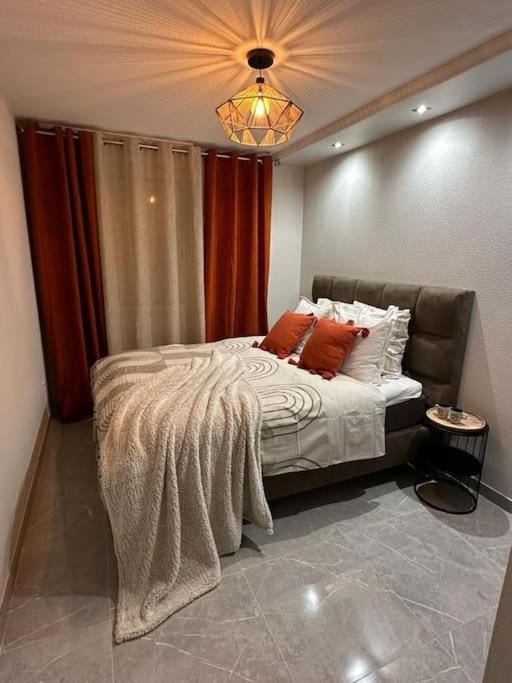T3 5 Etoile Jacuzzi Apartment Toulouse Exterior photo
