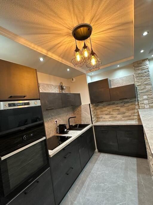 T3 5 Etoile Jacuzzi Apartment Toulouse Exterior photo