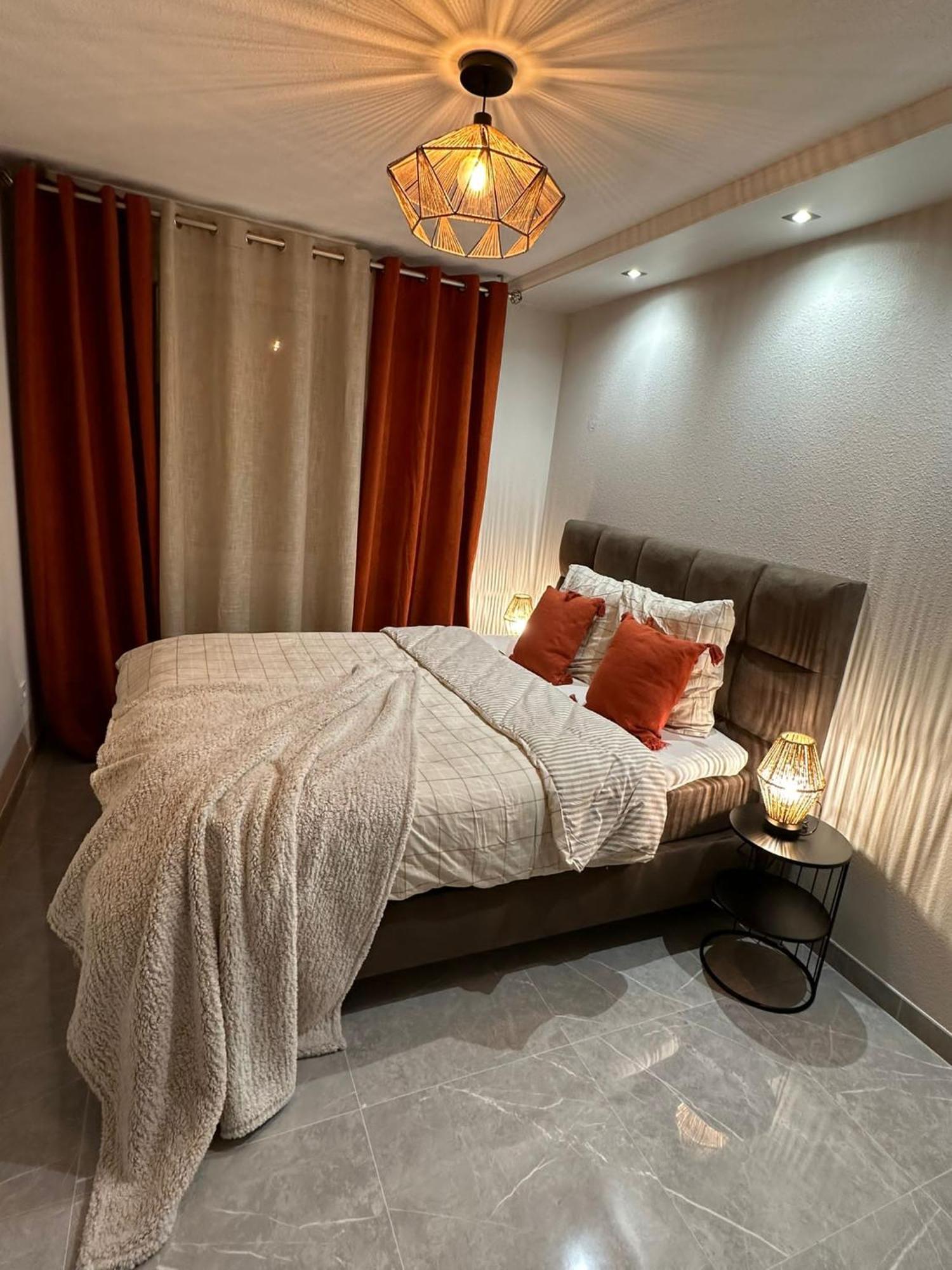 T3 5 Etoile Jacuzzi Apartment Toulouse Exterior photo